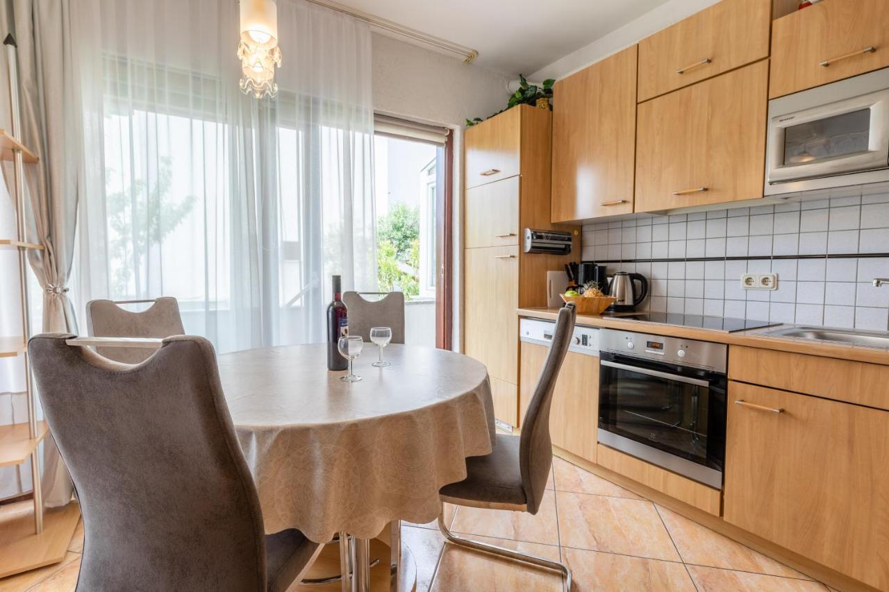 Apartman Lana Baska  Ngoại thất bức ảnh